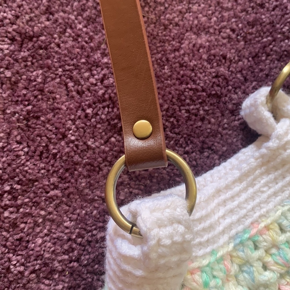 HANDMADE Crochet Purse - Picture 5 of 9